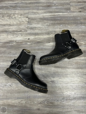 Boots Ankle Flats By Dr Martens In Black, Size: 7