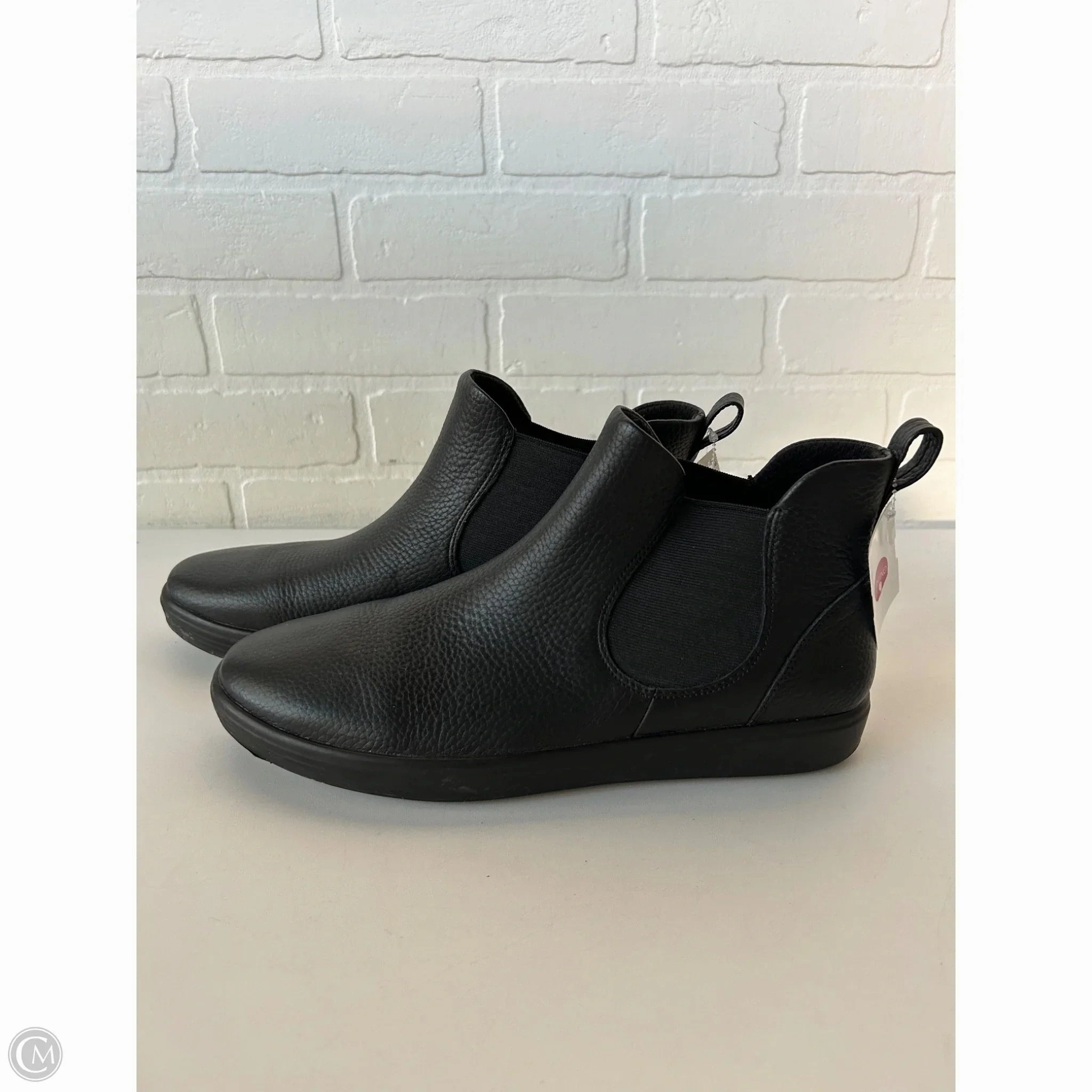 Boots Ankle Flats By Ecco In Black, Size: 11