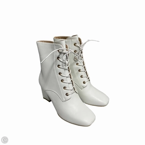 Boots Ankle Heels By Clothes Mentor In White, Size: 7.5