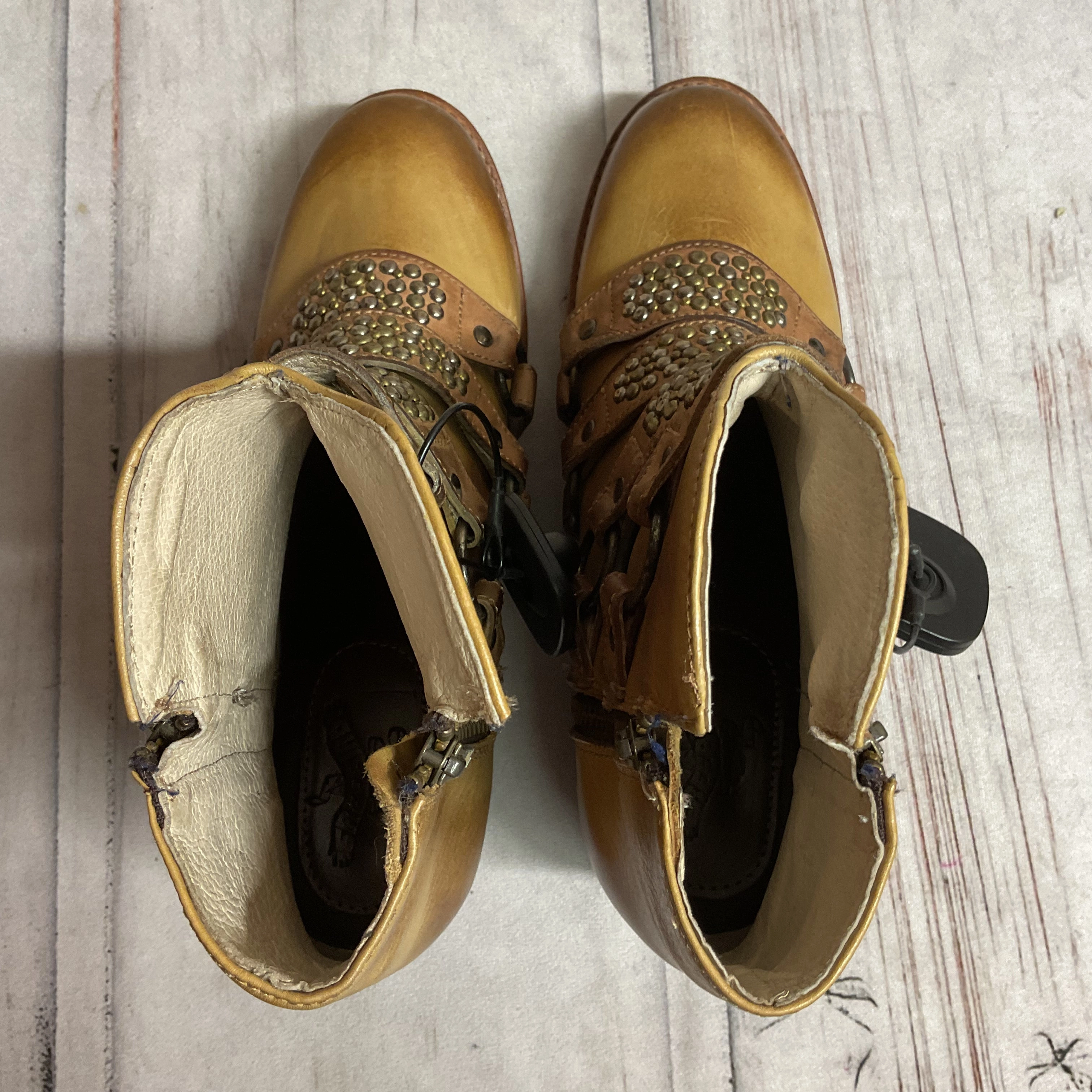 Boots Ankle Heels By Freebird In Tan, Size:9