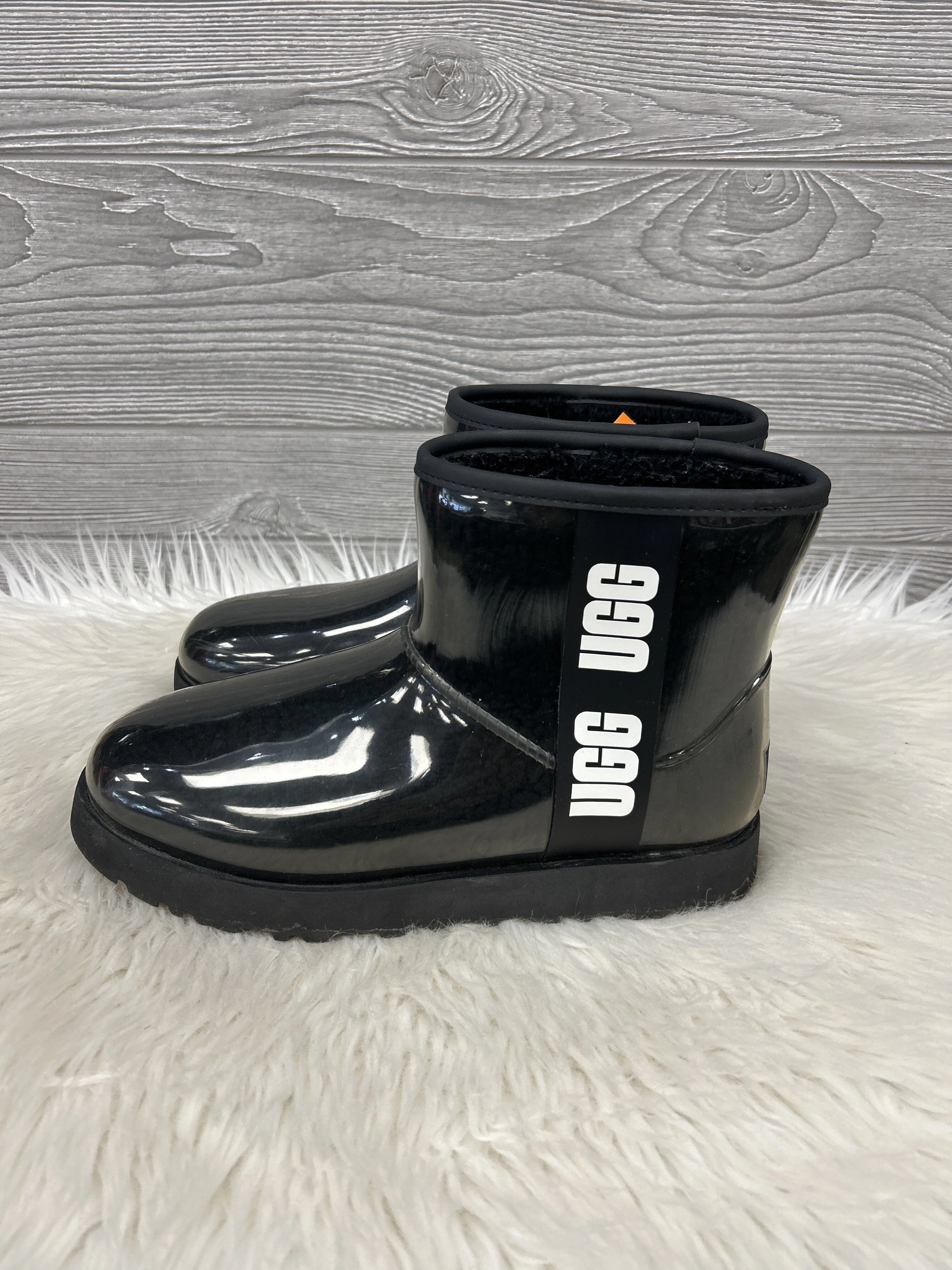 Boots Designer By Ugg  Size: 8