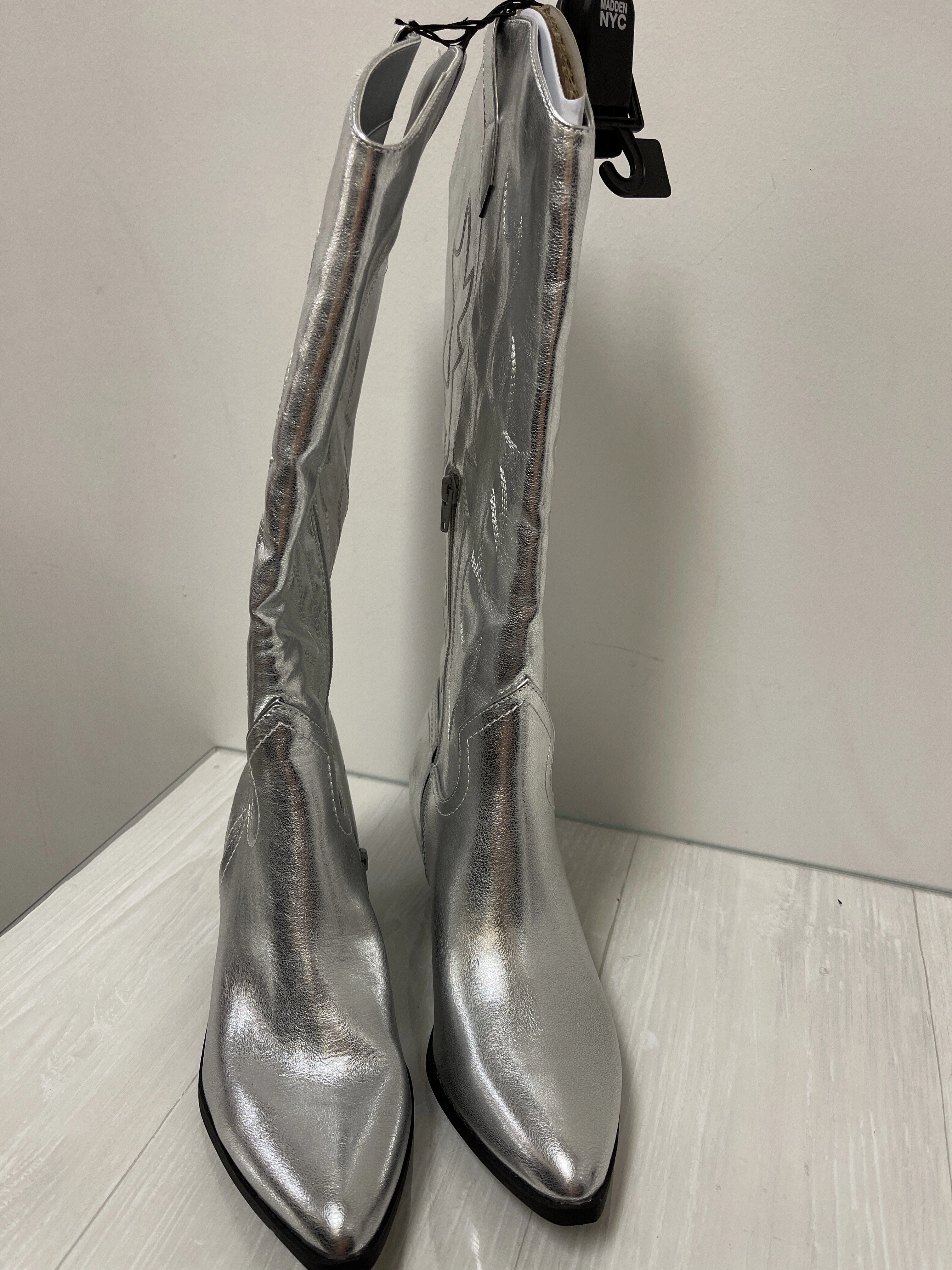 Boots Western By Madden Nyc  Size: 9.5