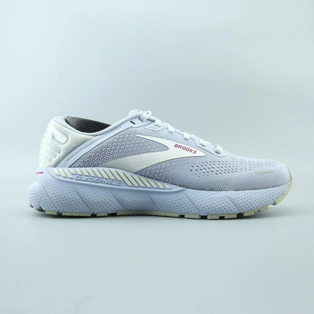 BROOKS ADRENALINE GTS 22