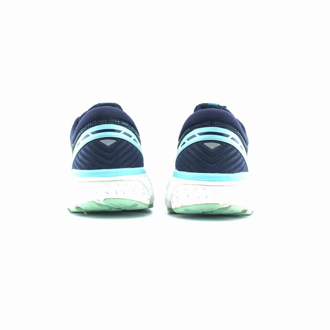 BROOKS GHOST 11