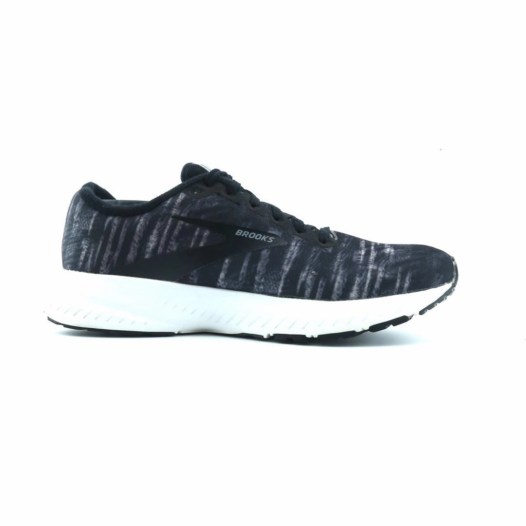 BROOKS LAUNCH 7