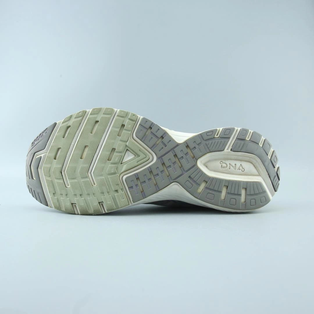 BROOKS RAVENNA 10