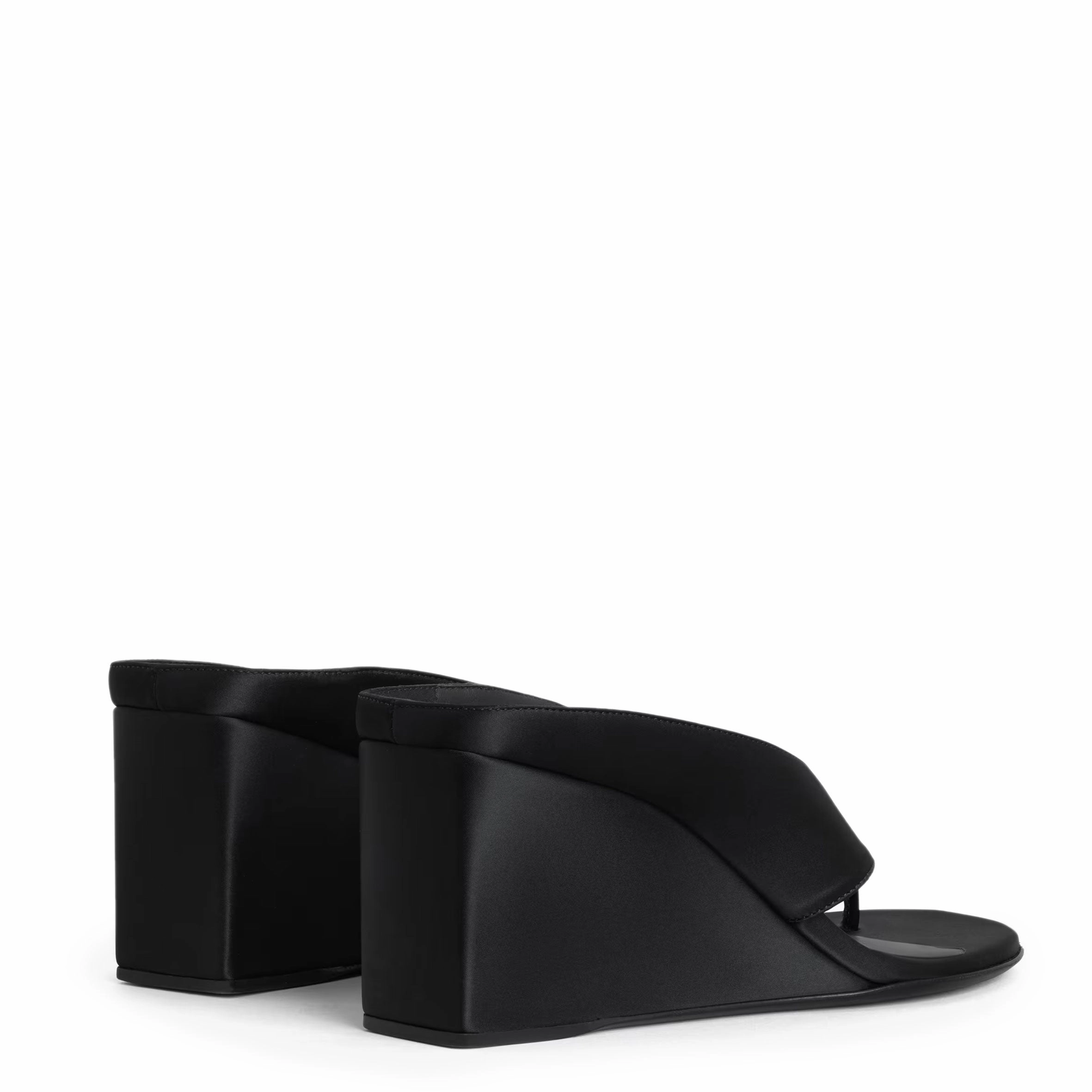 Cube 75 Thong Wedge Satin, Black
