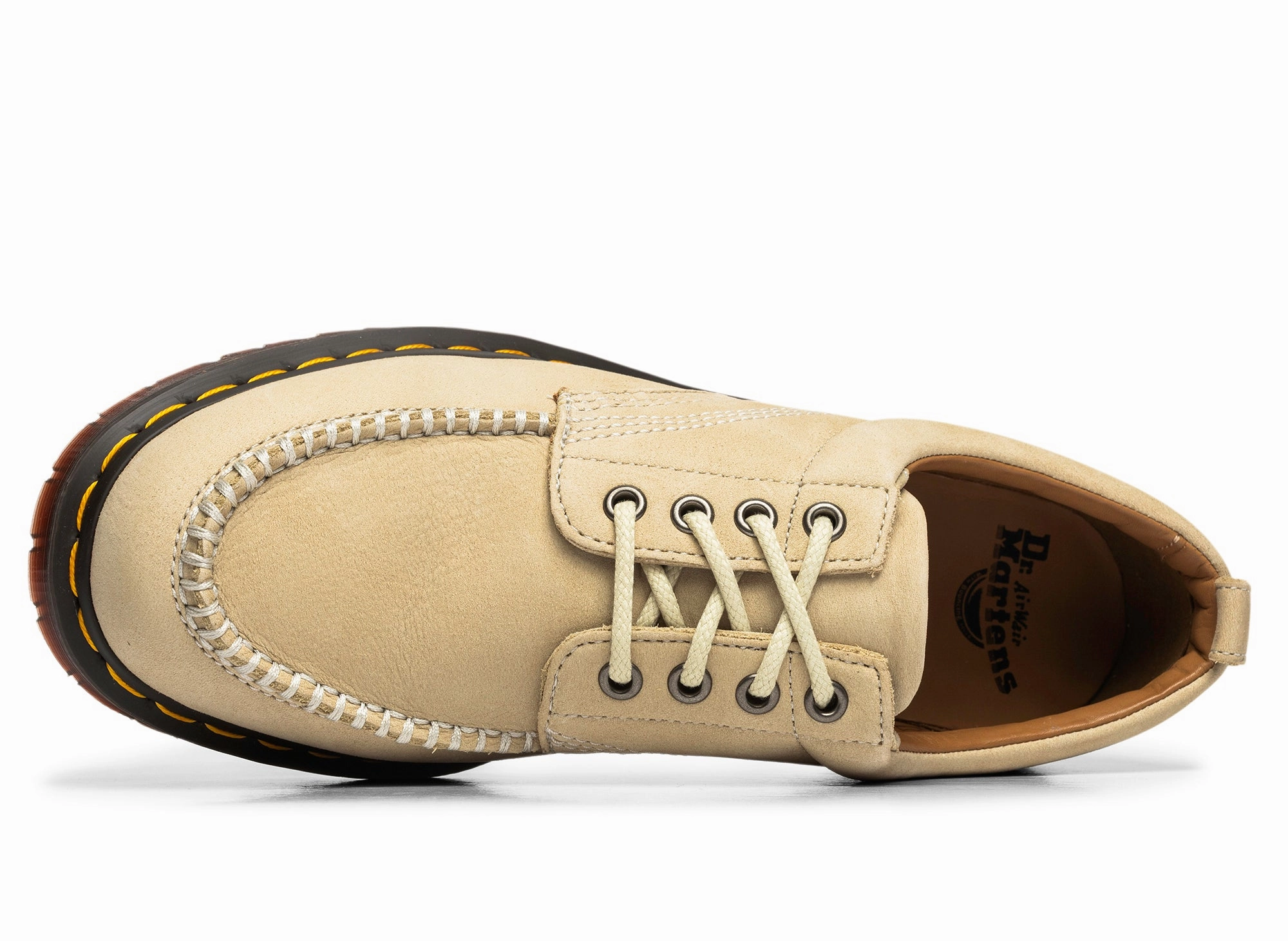 Dr. Martens Lowell Boots in Tan xld