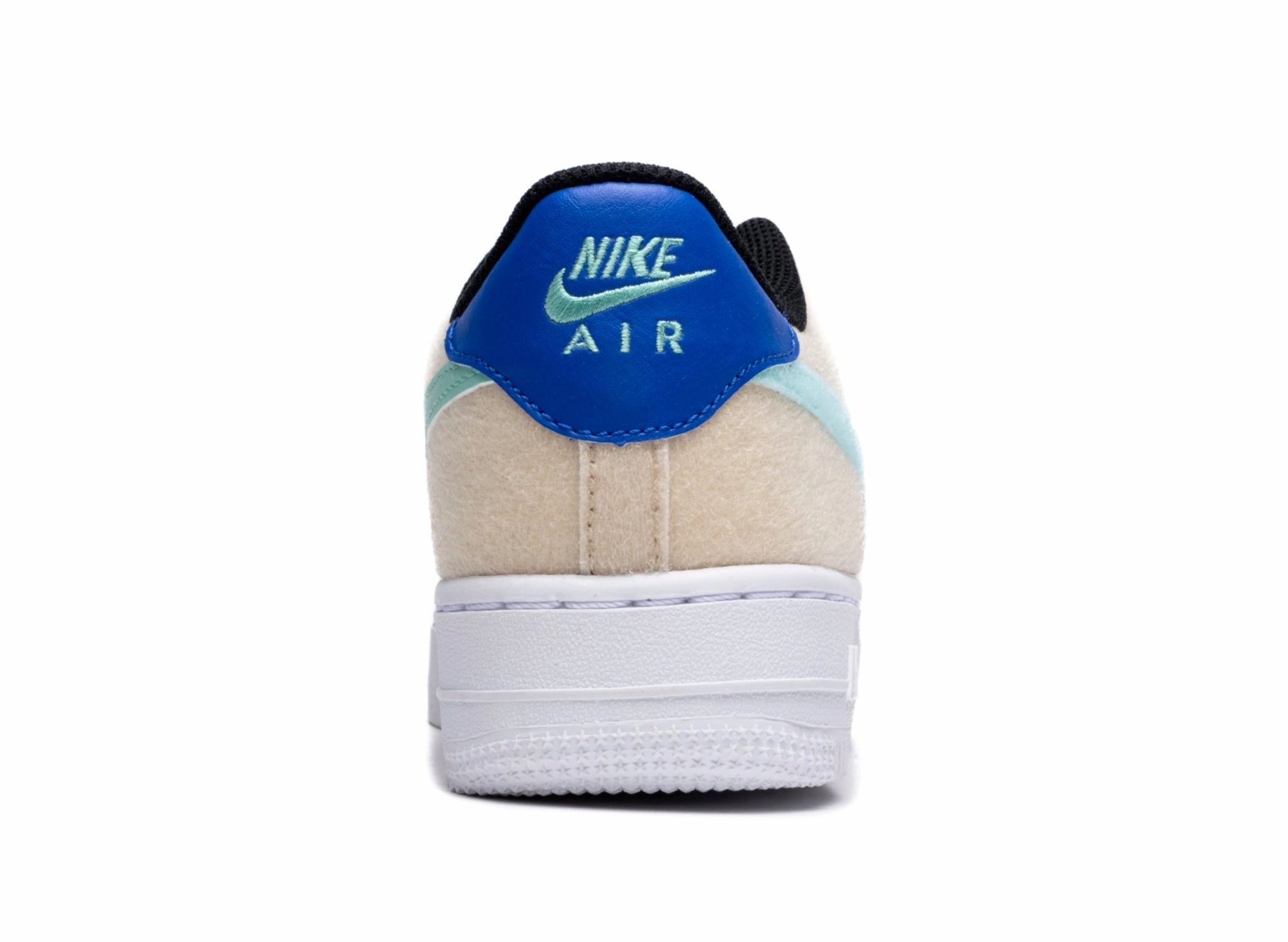 GS Nike Air Force 1 LV8