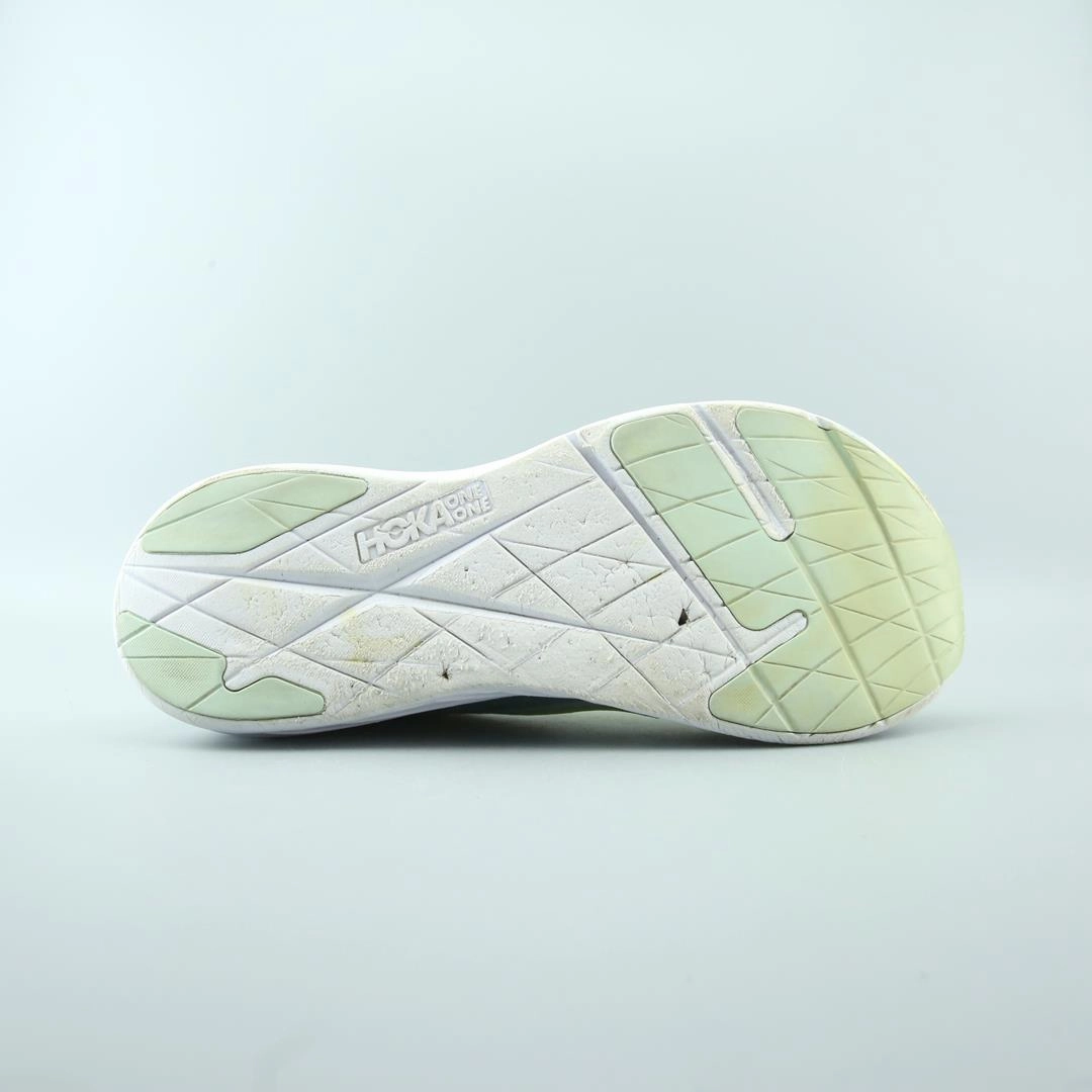 HOKA ONE ONE ROCKET X