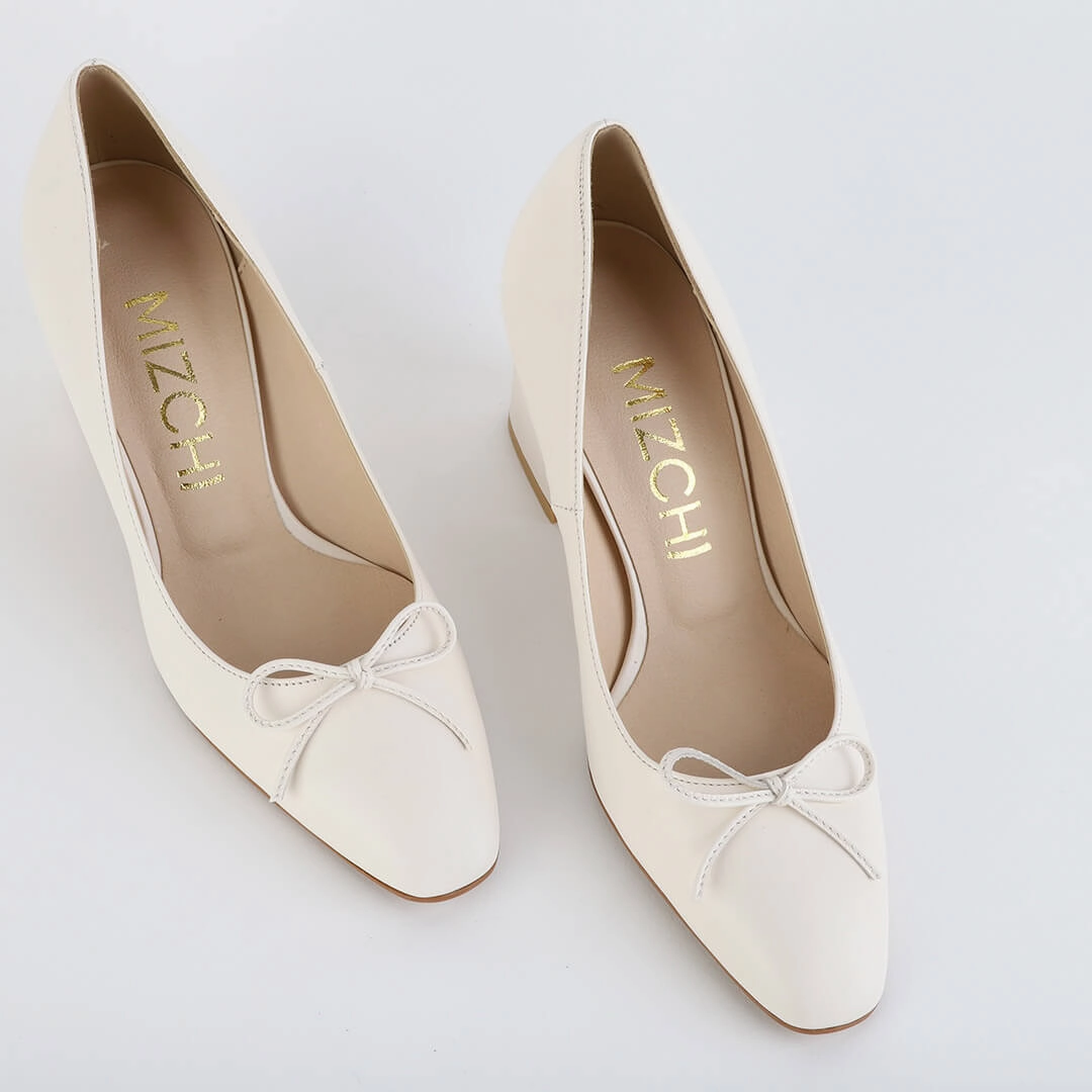 JANE LEATHER - ballerina