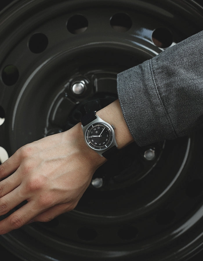 MUS 03 BLACK P AUTO