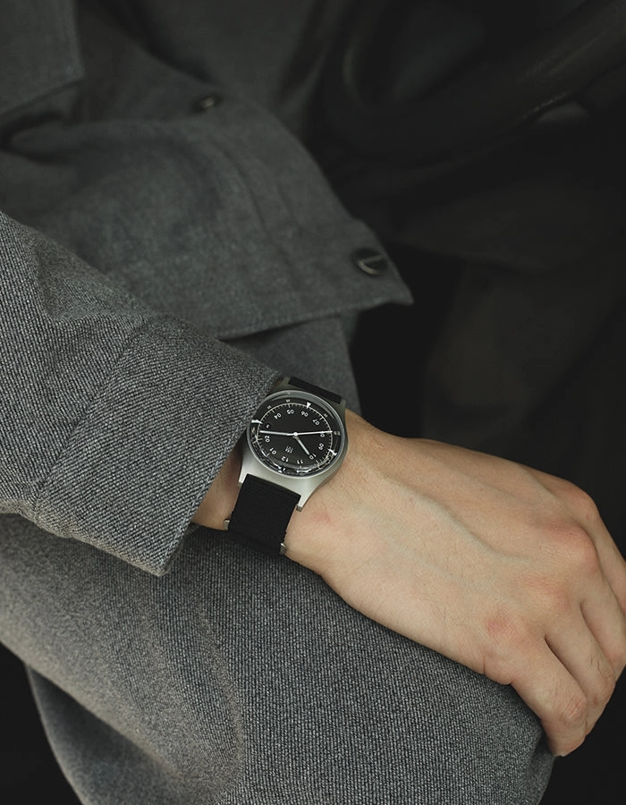 MUS 03 BLACK P AUTO