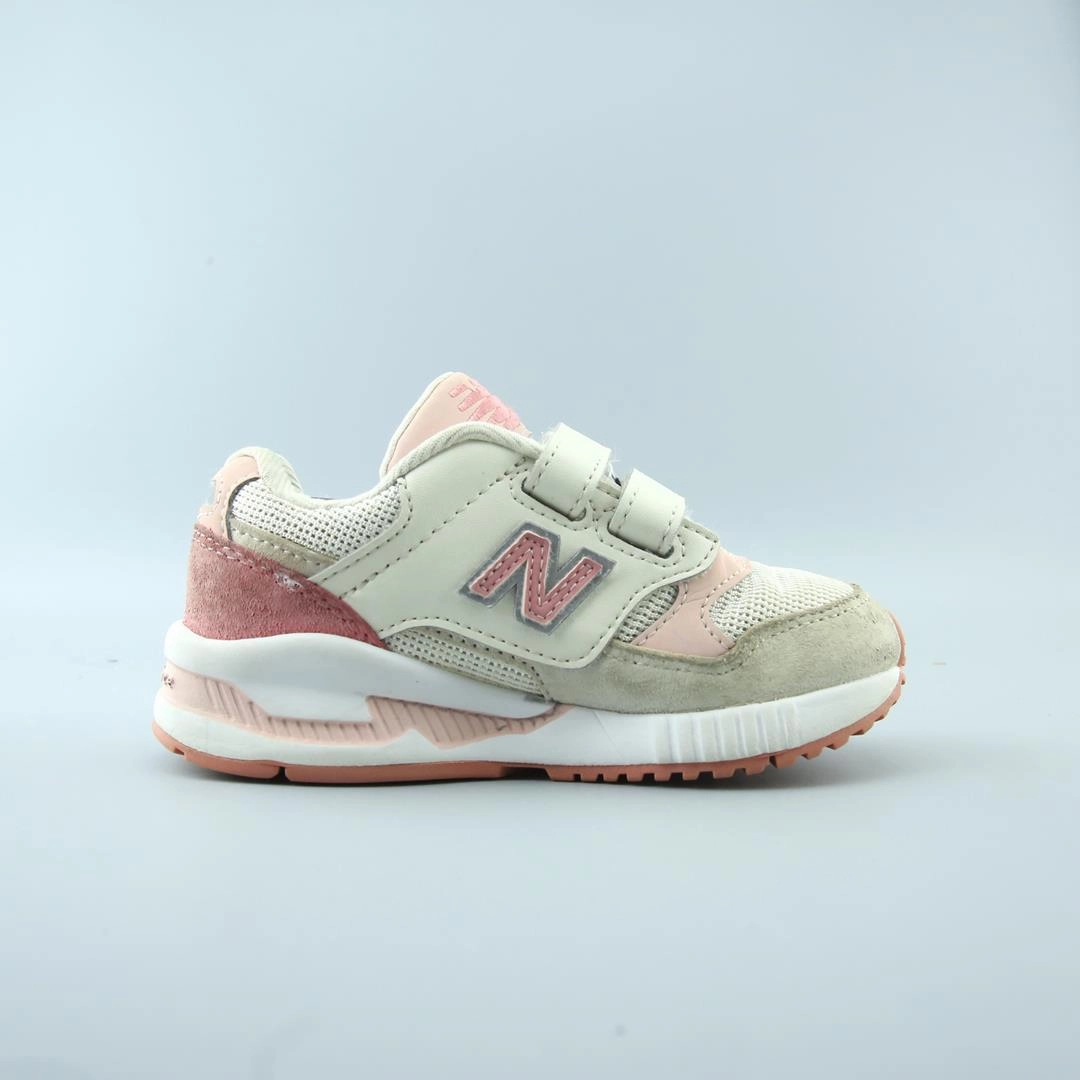 NEW BALANCE  530