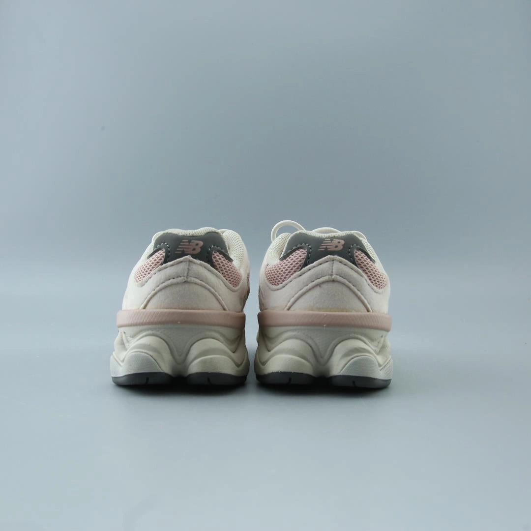 NEW BALANCE  9060