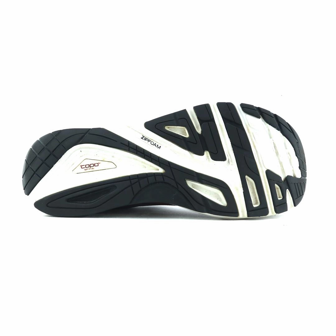 TOPO ATHLETIC ULTRA FLY 3