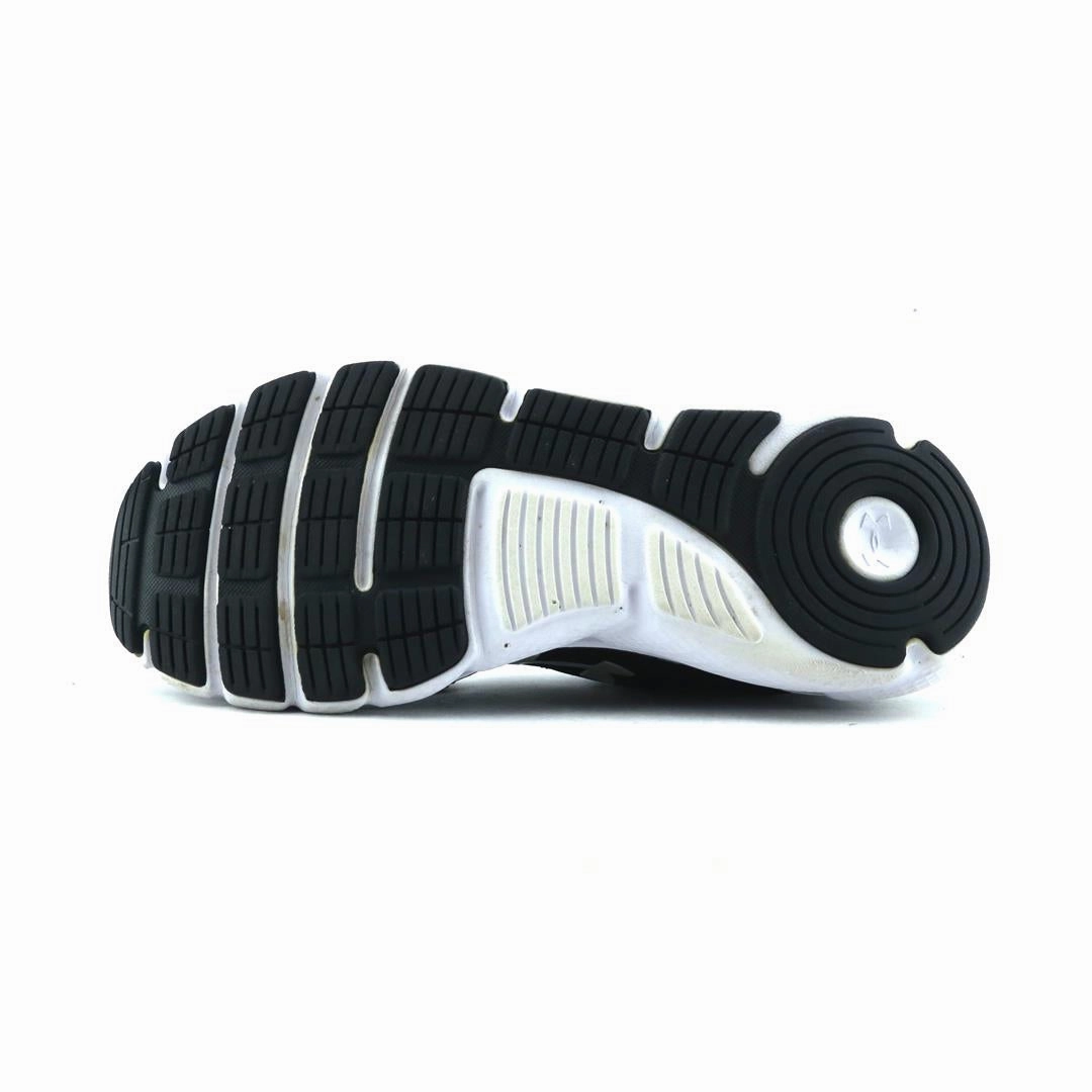UNDER ARMOUR CHARGED ASSERT 9